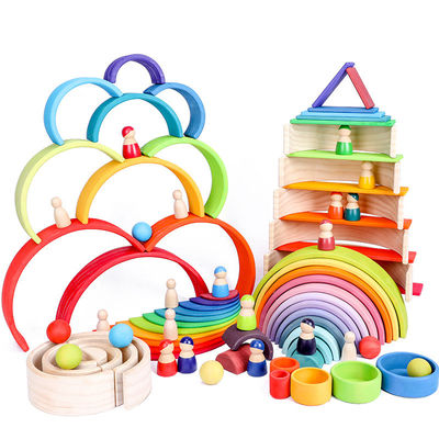 Gewölbter stapelnder PastellHolzklotz des Regenbogen-12pcs stellte 38.5cm ein