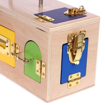 Hölzernes Montessori Baby des Verschluss-Kasten-13.5cm spielt pädagogische hölzerne Puzzlespiele