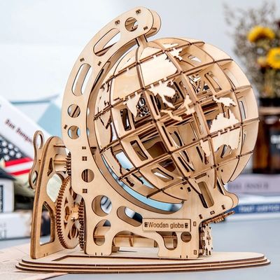 spielt unaufhörliches Puzzlespiel des Holzklotz-3D hölzernes mechanisches Modell