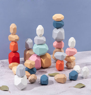 Steine balancieren die Zahl-Holzklötze, die für Kleinkinder 36pcs eingestellt werden