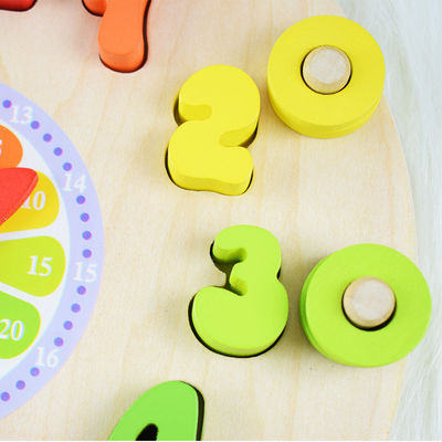 Geometrie-Uhr-hölzernes Puzzlespiel nummeriert Montessori, der Spielzeug zählt
