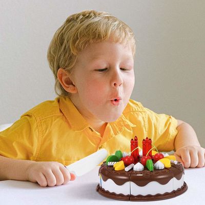Stellte hölzerner Frucht-Ausschnitt DIY 5.9inch Geburtstags-Kuchen Toy Plastic ein