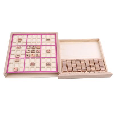 Hölzerne Schachfiguren der Buchen-Kontrolleur-3.8cm, die hölzernes Schach-Brett falten