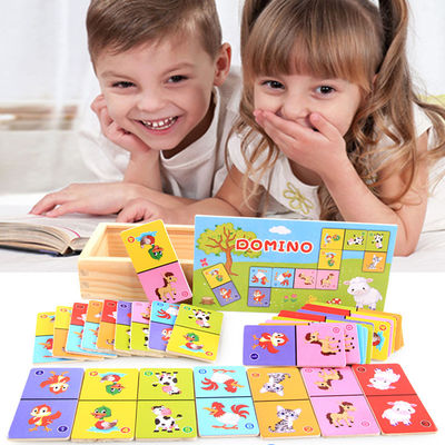 Domino-Würfel der Patience-4cm verwirren hölzerne Dominos für Kleinkinder
