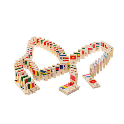 Hölzerne Domino-Blöcke der Flaggen-ISO9001 100, welche die Dominos eingestellt aufbauen