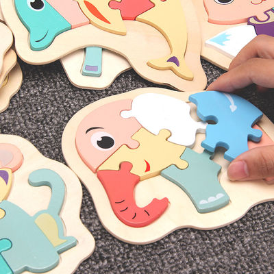 Holzklotz-Puzzlespiel Macaron 3D spielt hölzerne Tierblöcke