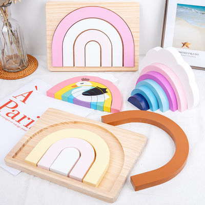 Nicht giftiger 22cm Regenbogen-Stapler hölzerne kreative hölzerne Spielwaren Montessori