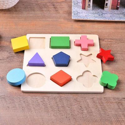 Hölzernes Montessori-Baby sortierend, spielt geometrische Vorschule der Holzklotz-15cm