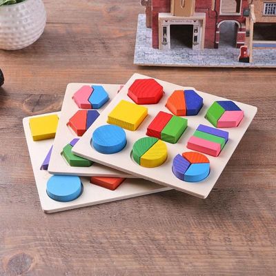 Hölzernes Montessori-Baby sortierend, spielt geometrische Vorschule der Holzklotz-15cm