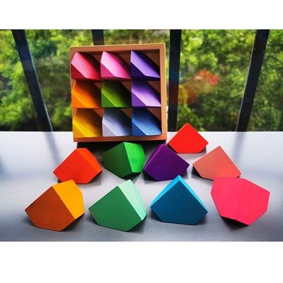 Regenbogen-hölzernes Blumen-Puzzlespiel-hölzerner Stein 2300g 4cm, der Spiel stapelt