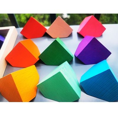 Regenbogen-hölzernes Blumen-Puzzlespiel-hölzerner Stein 2300g 4cm, der Spiel stapelt