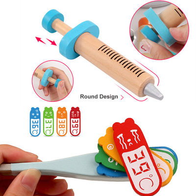 Tragbare Simulation hölzerner Toy Doctor Kit Soems Kinder