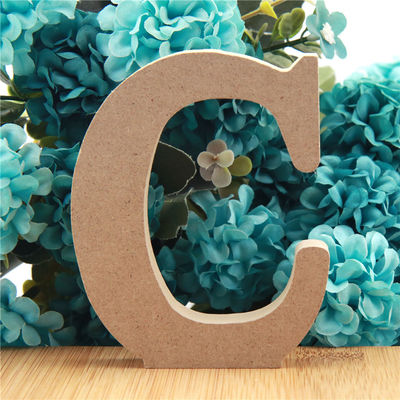 Ungiftiges stehendes 3.94in hölzernes Buchstabe-Alphabet für Hochzeit