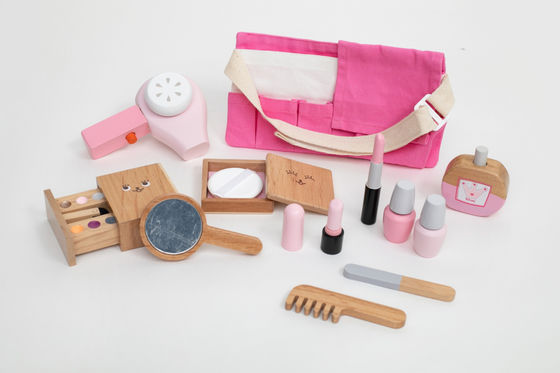 Der tragbare Montessori hölzerner kosmetischer Toy Set der Kinder ISO9001