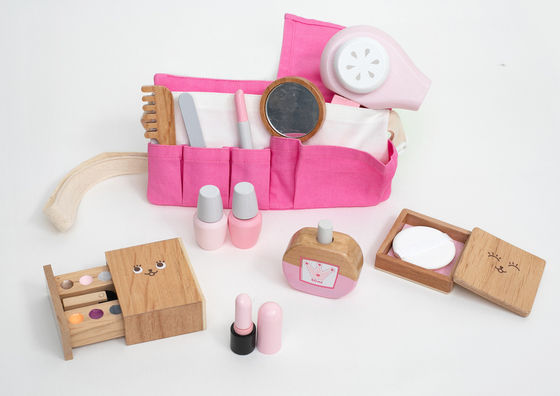 Der tragbare Montessori hölzerner kosmetischer Toy Set der Kinder ISO9001