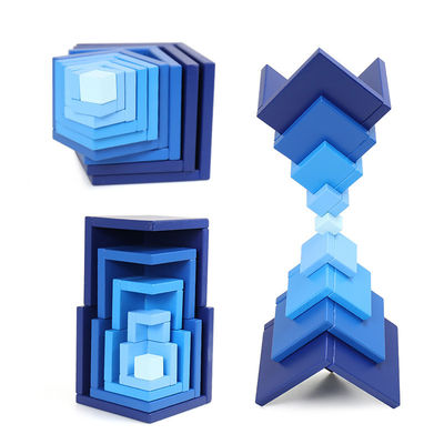 Der Holzklotz-Puzzlespiel-Spielwaren ODM-Kinder Früherziehung zusammengebaute