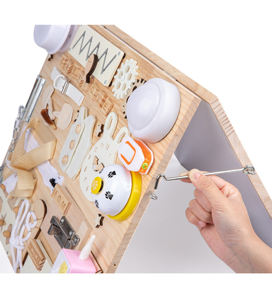 Frühes pädagogisches DIY handgemachtes beschäftigtes Brett-hölzerne Spielwaren Montessori für Kleinkinder