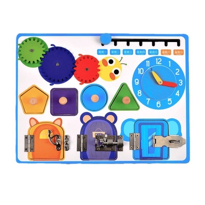 Hölzerne Kalender-Uhr Montessori, die Brett für Jungen-Mädchen freisetzt