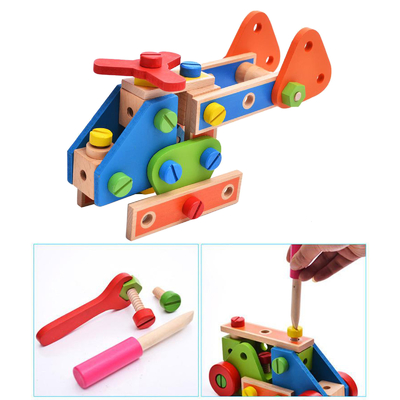 Spielt hölzerne Baustein-Nuss Montessori Nuss-Schraube Toy Girls Boys Gift